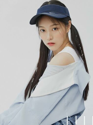 HyunJin (현진)